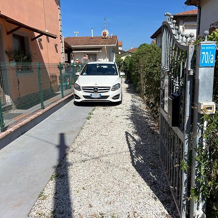 Casa Vacanze Vespucci Torre del Lago Puccini Εξωτερικό φωτογραφία
