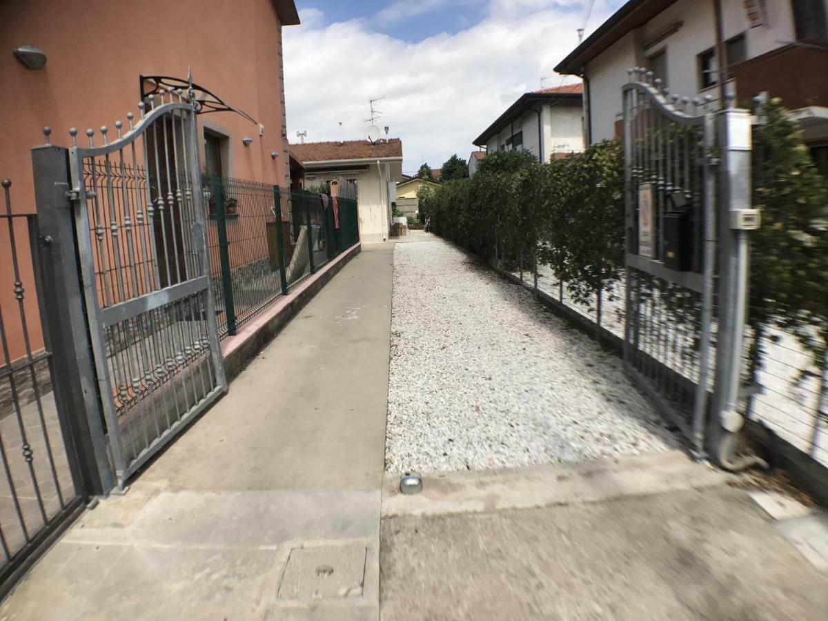 Casa Vacanze Vespucci Torre del Lago Puccini Εξωτερικό φωτογραφία